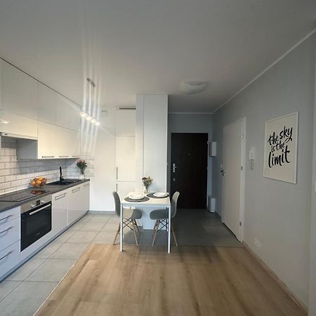 Cosy Apartment Near To The Chopin'S Airport Cybernetyki 2C วอร์ซอ ภายนอก รูปภาพ